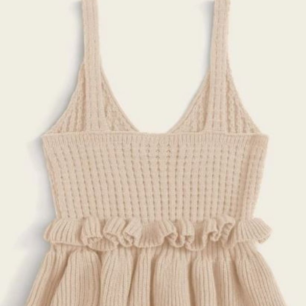 Solid Ruffle Hem Peplum Knit Top - Picture 3 of 7
